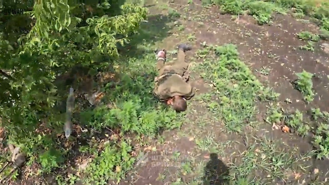 Wounded Russian soldier blows self up with grenade in attempt to kill Ukrainian medic offering aid