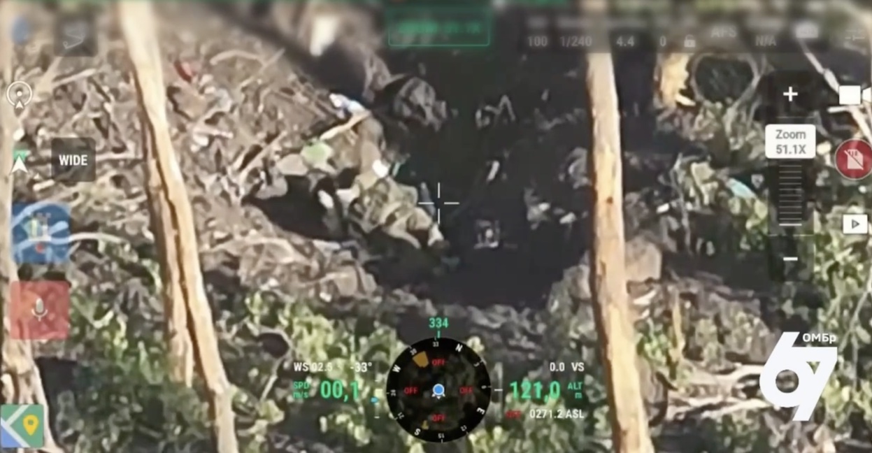 Russian soldier under fire blows up his own grenade