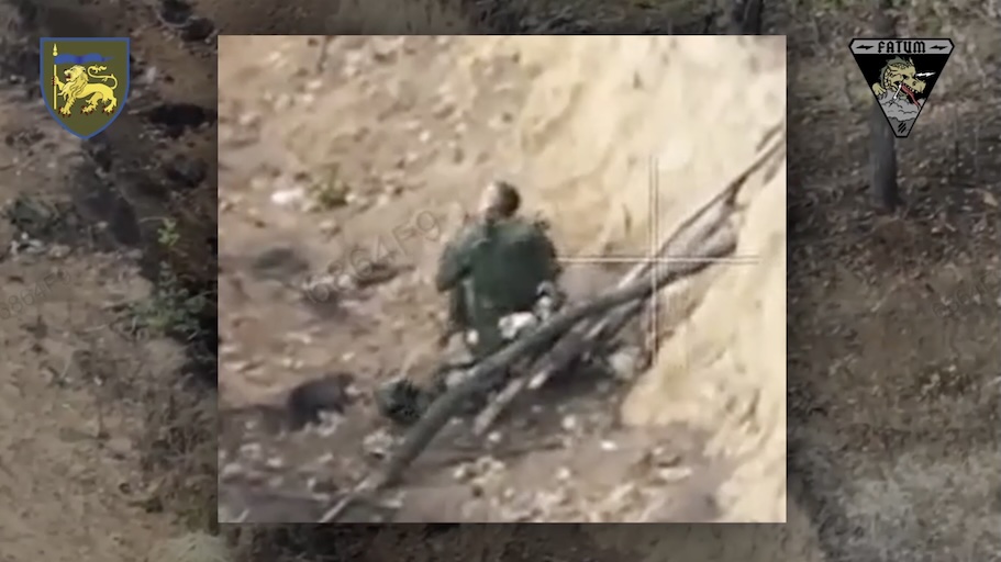 Fully equipped Russian soldier under FPV attack, jumps into a ditch, loses his helmet, and shoots himself swiftly