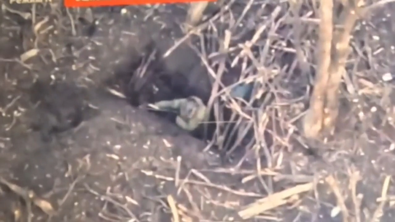 Wounded Russian soldier kills himself with a headshot