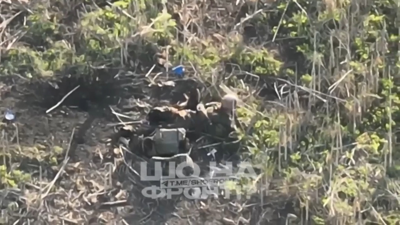 Wounded Russian soldier pulls the pin on a grenade and holds it to his chest